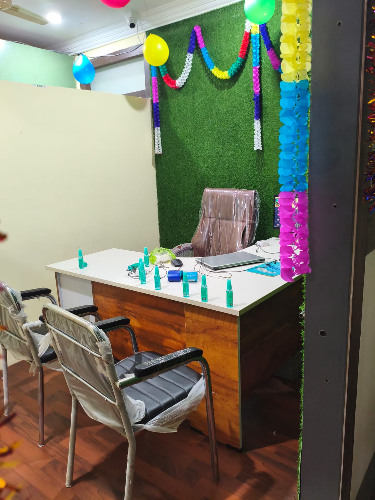 Private hair consultation space in Irrum Manzil Hyderabad